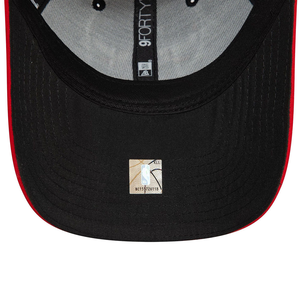 New Era 9FORTY Cap Chicago Bulls Microfibre black