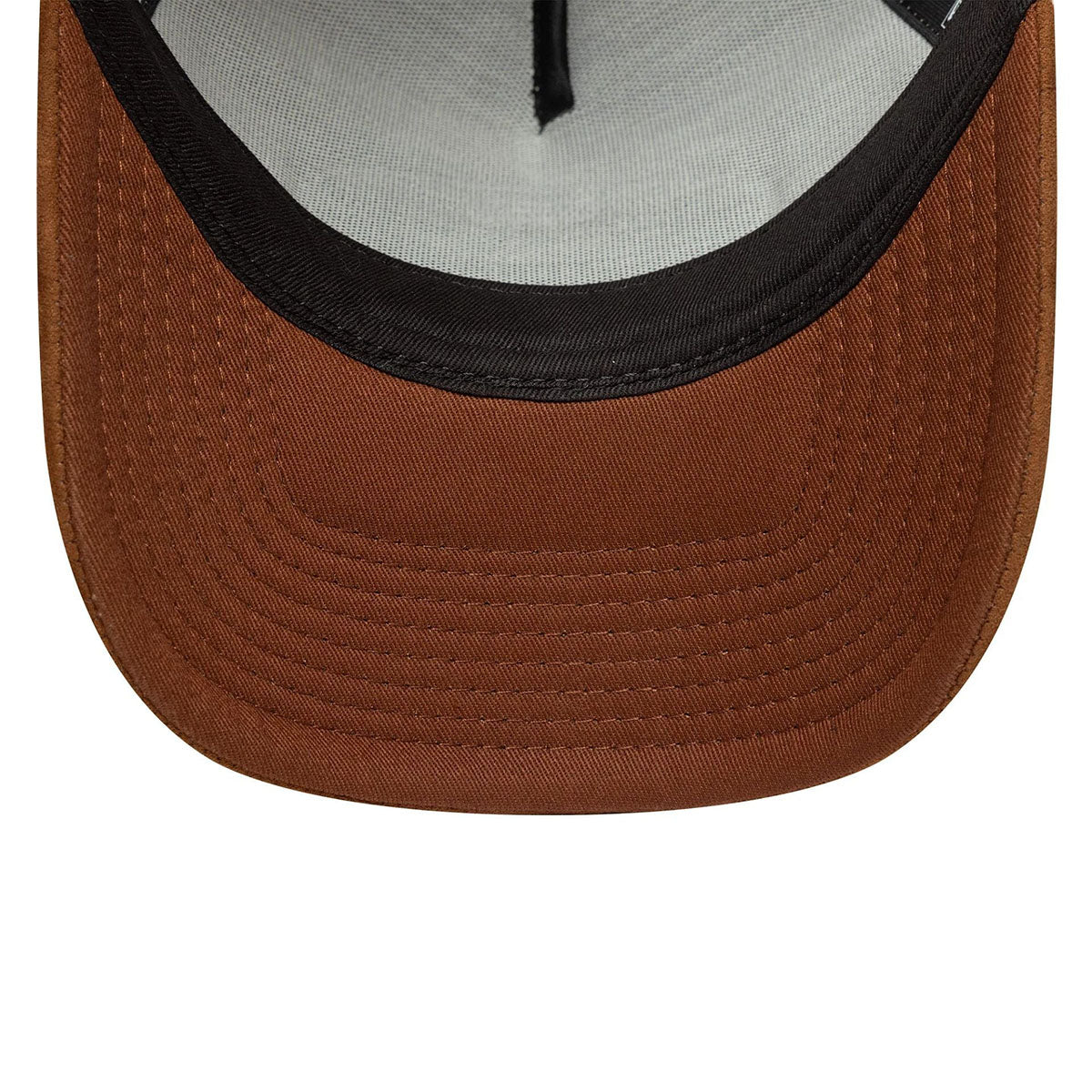 New Era 9FORTY E-Frame Cap Oval Patch beige