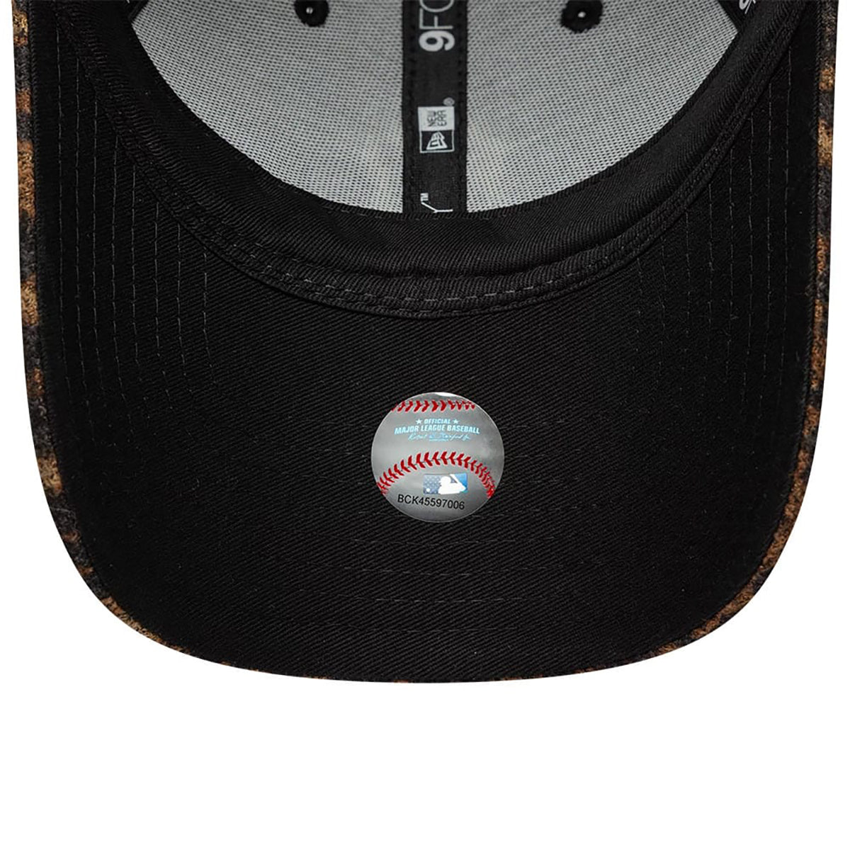 New Era 9FORTY Damen Cap MLB NY Yankees Cosy Leopard brown
