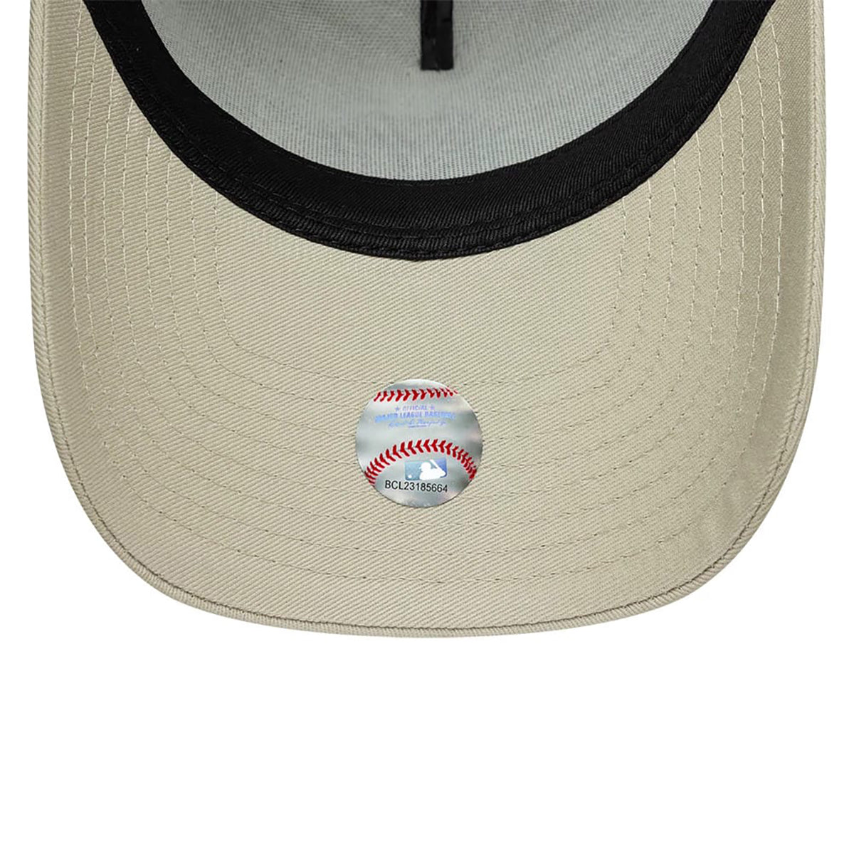 New Era 9FORTY Cap MLB League Essential New York Yankees light beige