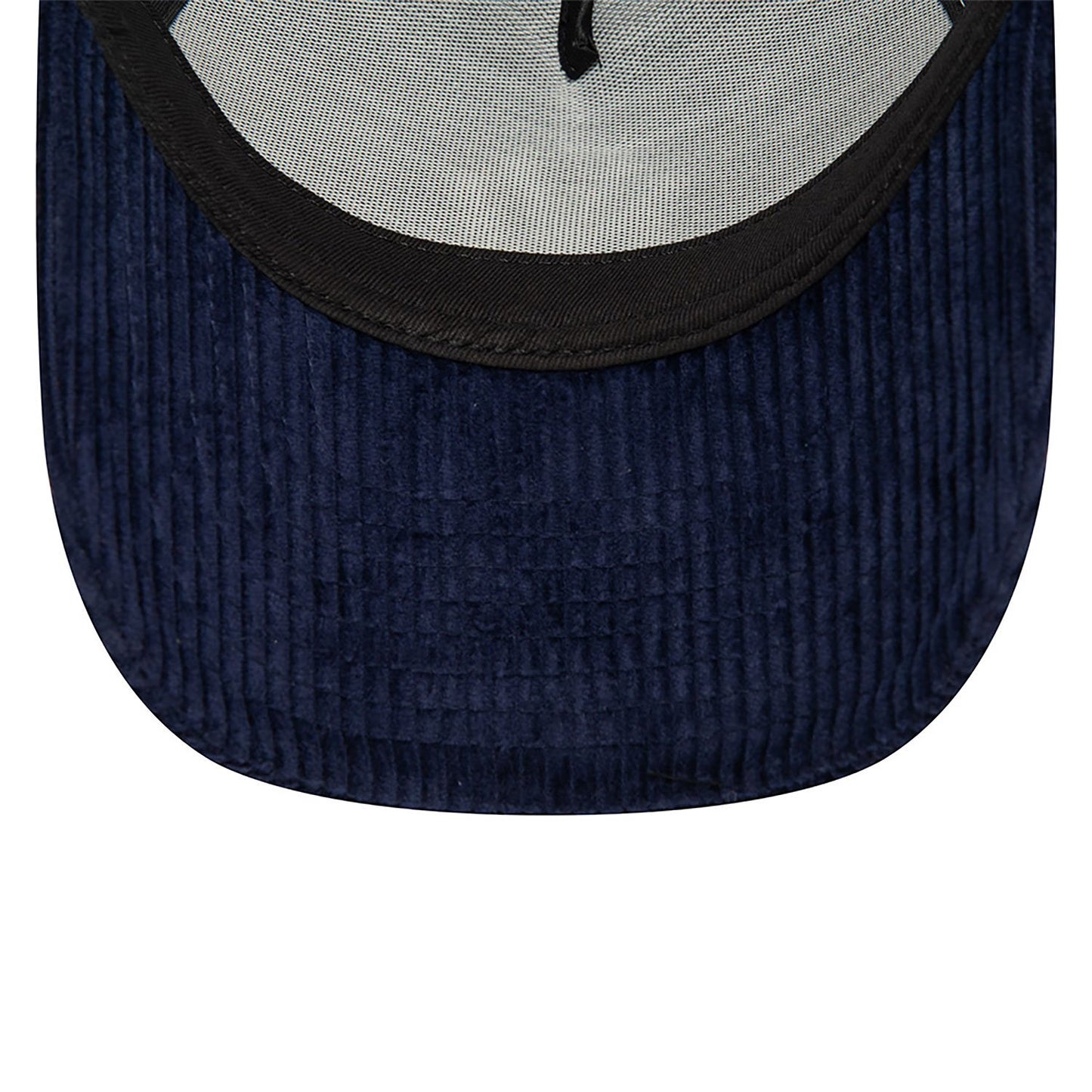 New Era 9FORTY E-Frame Trucker Cap New York Yankees MLB Cord navy