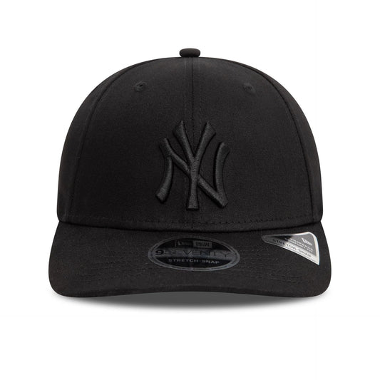 New Era 9SEVENTY Stretch Snap Cap New York Yankees Monochrome black/black