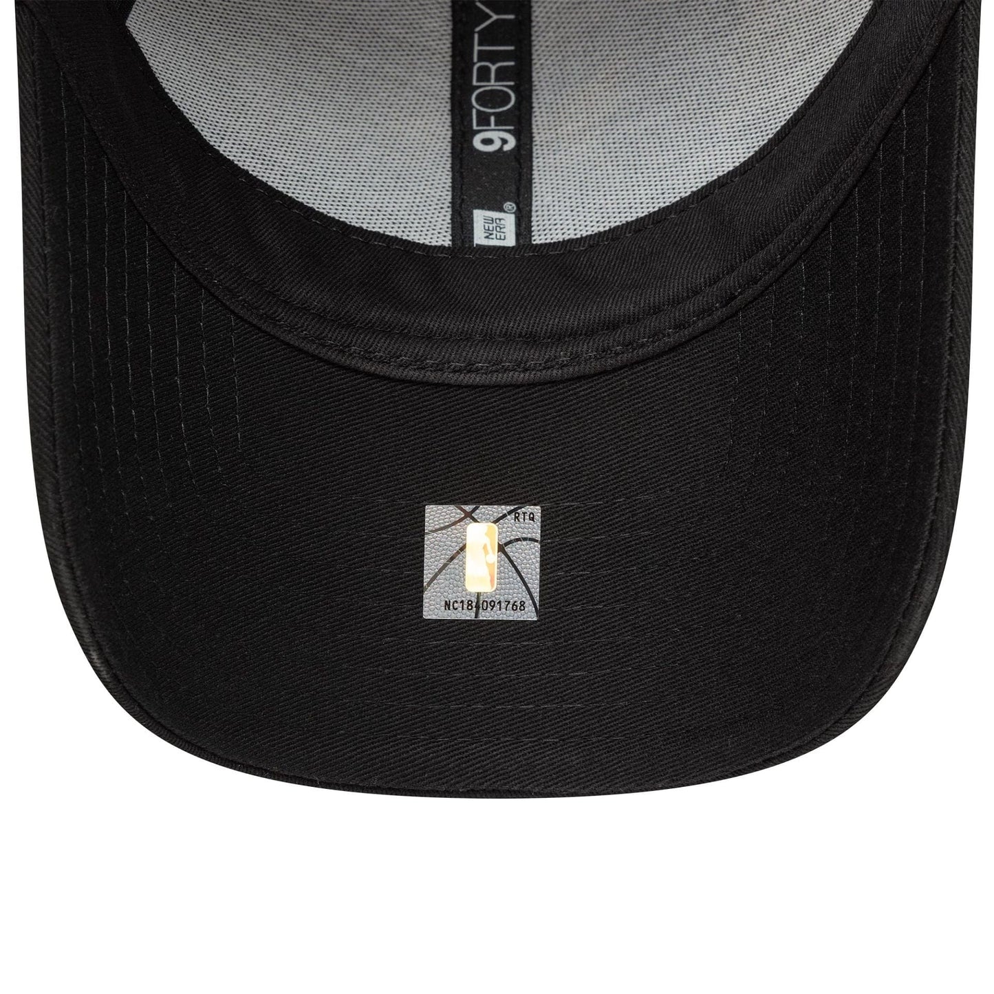 New Era 9FORTY Trucker Cap LA Lakers NBA black