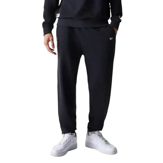 New Era Herren Jogginghose MLB League Essential French Terry New York Yankees black
