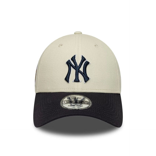 New Era 9FORTY Cap MLB New York Yankees World Series Patch beige/navy