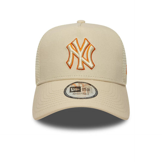 New Era 9FORTY Trucker Cap MLB New York Yankees Outline light beige