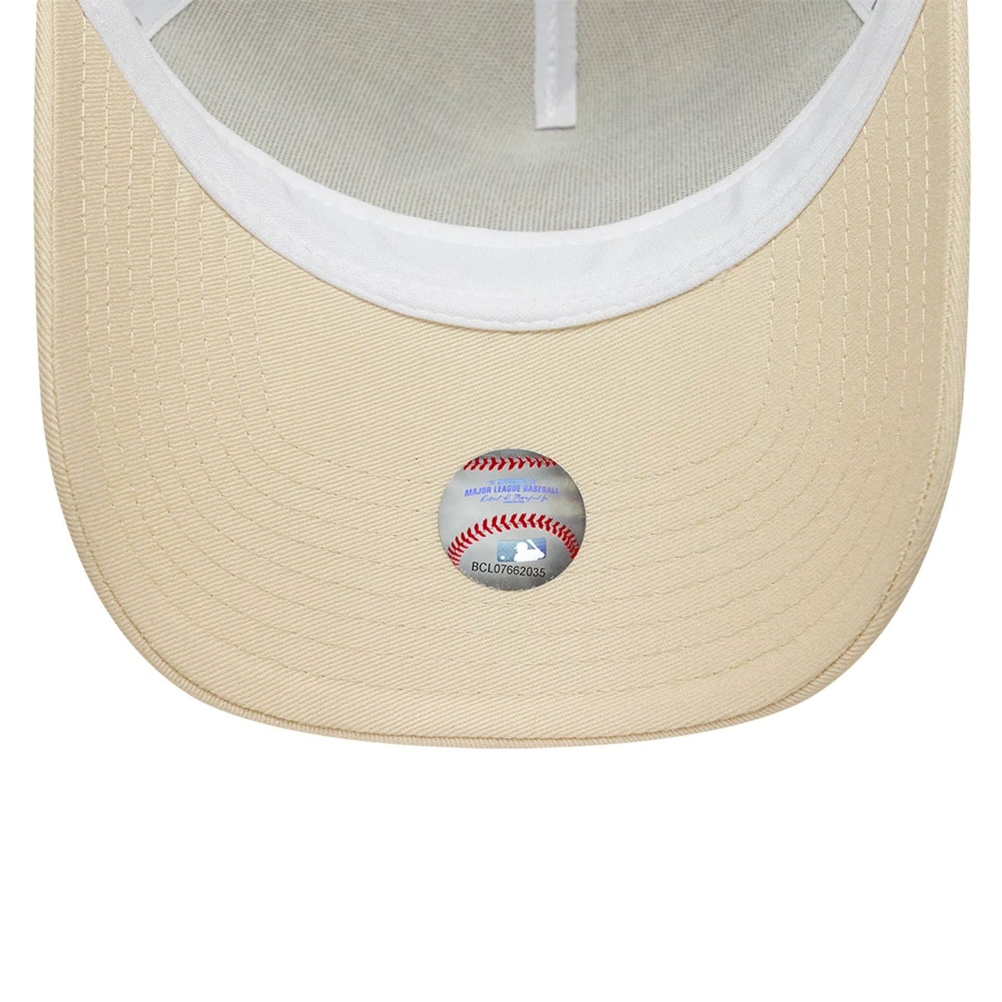 New Era 9FORTY Trucker Cap MLB New York Yankees Outline light beige