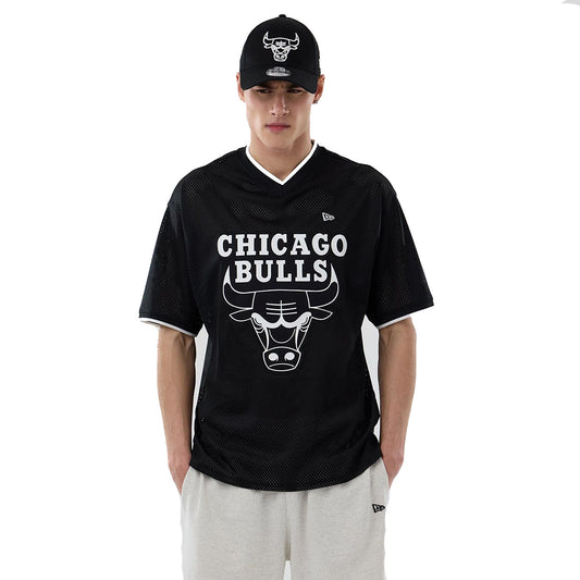 New Era Herren T-Shirt Mesh Oversized NBA Chicago Bulls Logo black