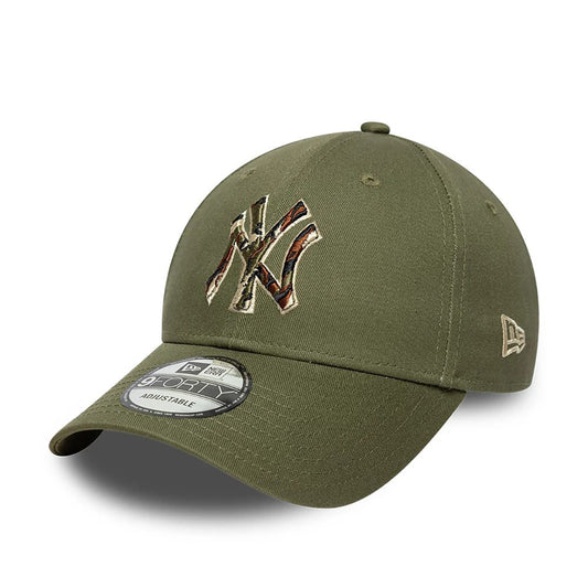 New Era 9FORTY Cap MLB New York Yankees Outline green