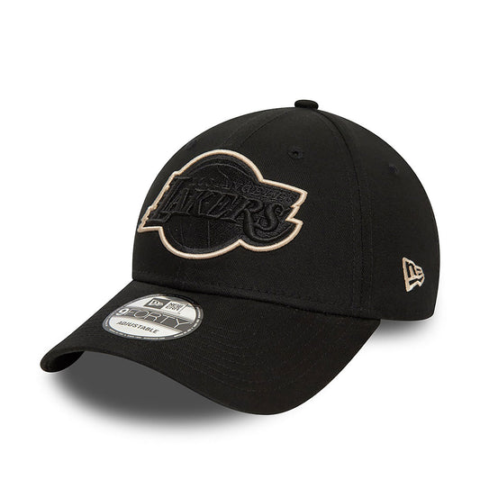 New Era 9FORTY Cap LA Lakers Team Outline black