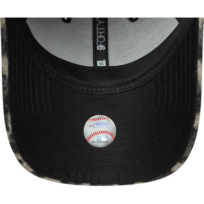 New Era 9FORTY Women Cap LA Dodgers Cosy Animal dark green/black