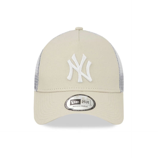 New Era 9FORTY New York Yankees A-Frame Trucker Cap beige