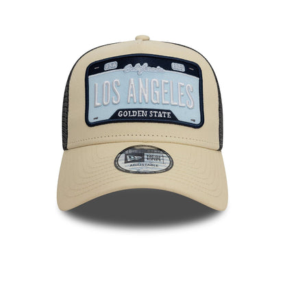 New Era 9FORTY Trucker Cap Los Angeles Patch beige