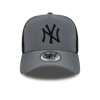 New Era 9FORTY Trucker Cap New York Yankees MLB Sport dark grey