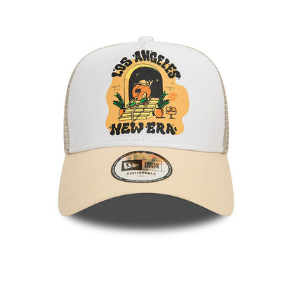 New Era 9FORTY E-Frame Trucker Cap Los Angeles Graphic Print beige