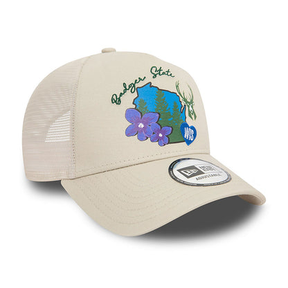 New Era Trucker Cap Milwaukee Bucks NBA Team Logo beige