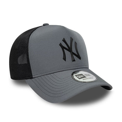 New Era 9FORTY Trucker Cap New York Yankees MLB Sport dark grey