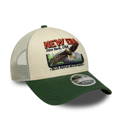 New Era 9FORTY Trucker Cap Graphic light beige/green