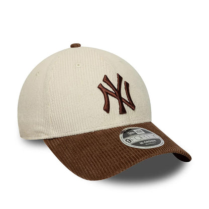 New Era 9FORTY Cap MLB New York Yankees Cord light beige/brown