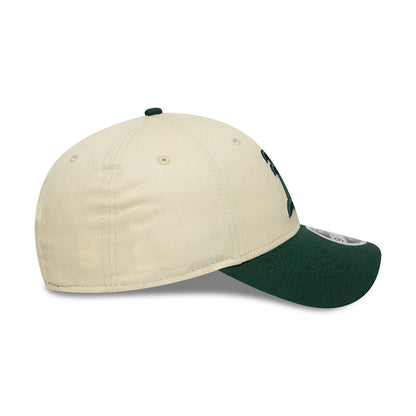 New Era 9FORTY M-Crown Cap Oakland Athletics MLB Colour Block beige