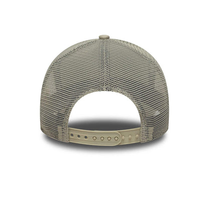 New Era 9FORTY A-Frame Trucker Cap New York Yankees MLB Essential beige