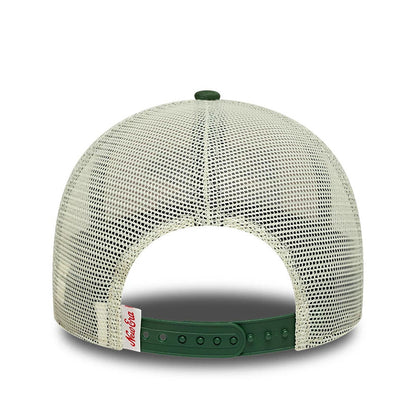 New Era 9FORTY Trucker Cap Graphic light beige/green