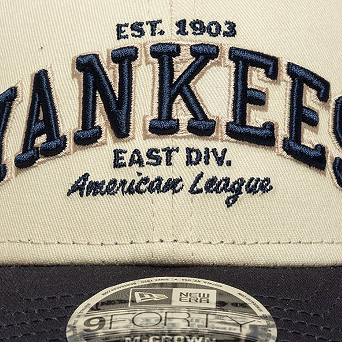 New Era 9FORTY Cap New York Yankees Wordmark beige/black