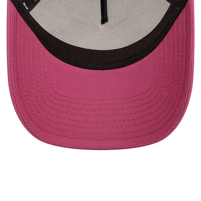 New Era 9FORTY E-Frame Trucker Cap Tokyo Graphic Print lila