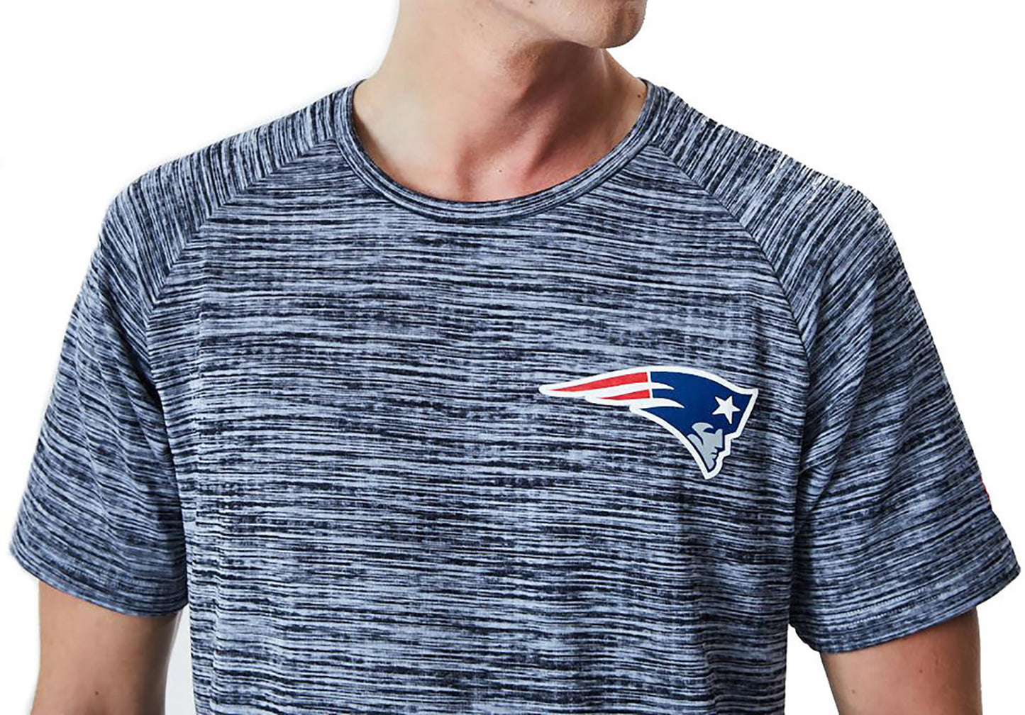 New Era Herren T-Shirt Engineered Raglan New England Patriots grey