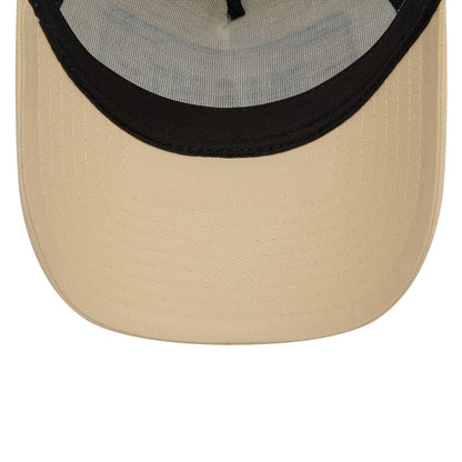 New Era 9FORTY Trucker Cap Miami Patch light beige