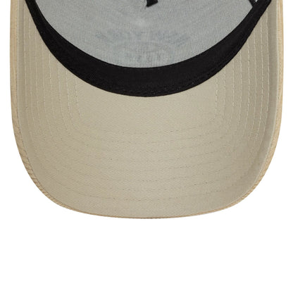 New Era A-Frame Trucker Cap New York Graphic Cord