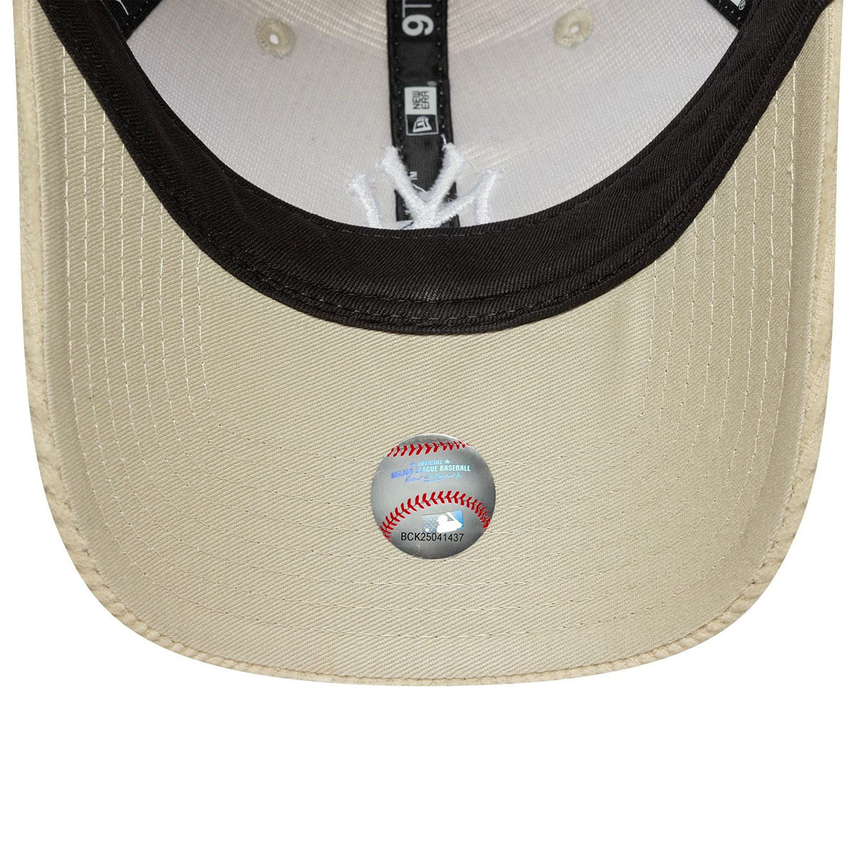 New Era 9TWENTY Cap New York Yankees MLB Cord beige