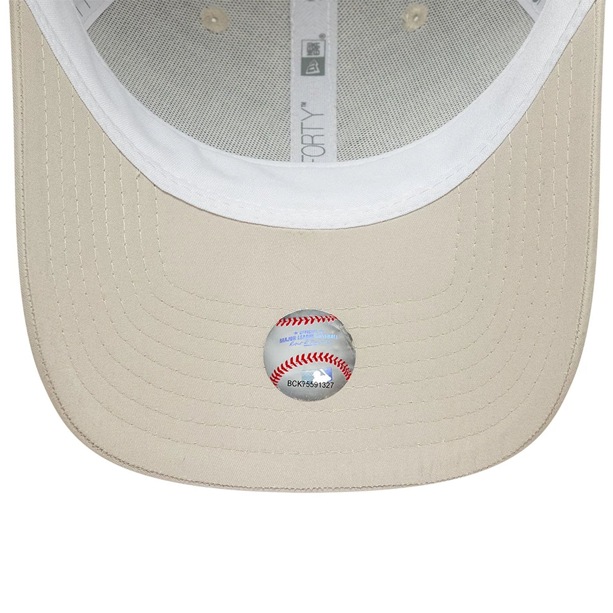 New Era 9FORTY Trucker Cap New York Yankees Homefield 940 beige