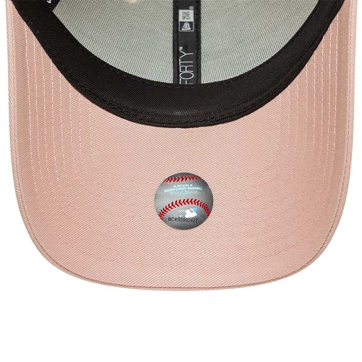 New Era 9FORTY Cap Los Angeles Dodgers MLB World Series Patch beige/pink