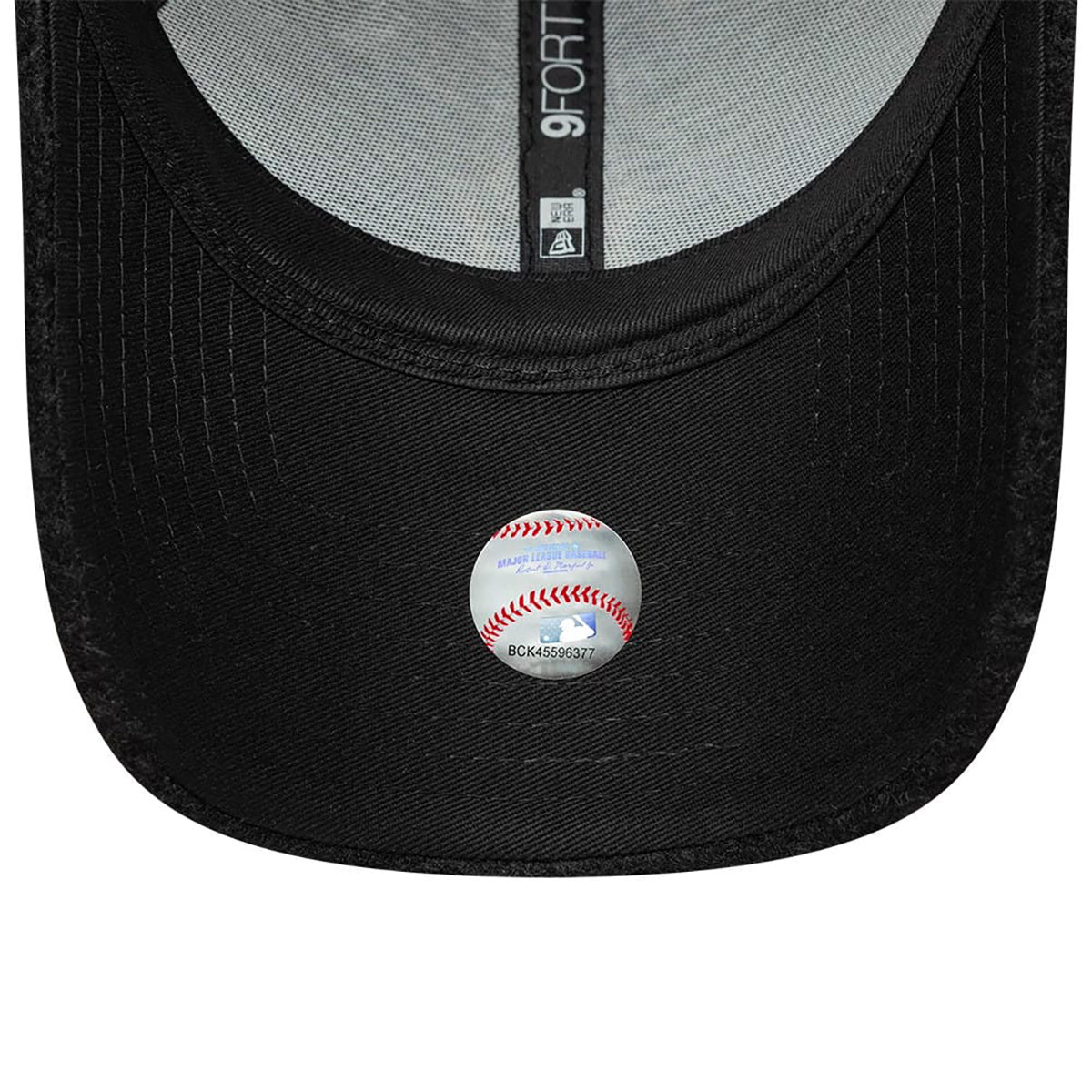 New Era 9FORTY Cap MLB New York Yankees Winter Borg black