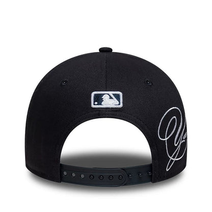 New Era 9FORTY Cap MLB New York Yankees Side Script navy