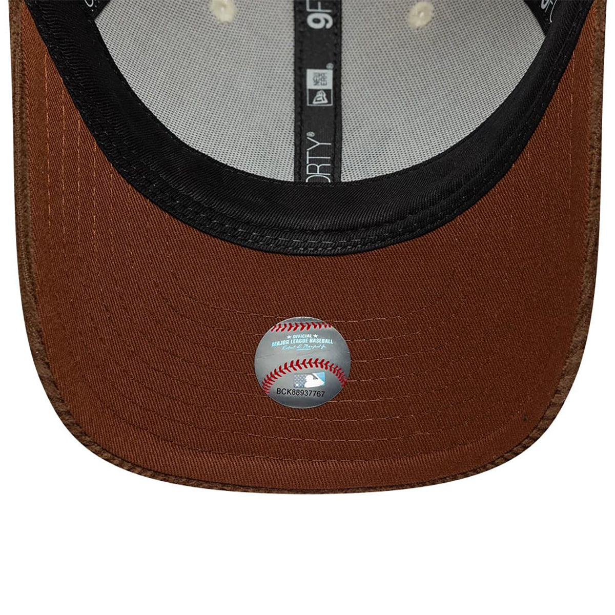 New Era 9FORTY Cap MLB New York Yankees Cord light beige/brown
