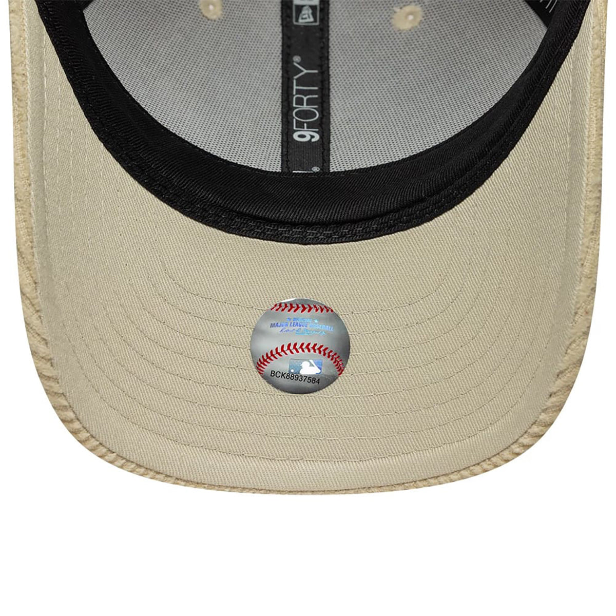 New Era 9FORTY Cap MLB New York Yankees Cord cream