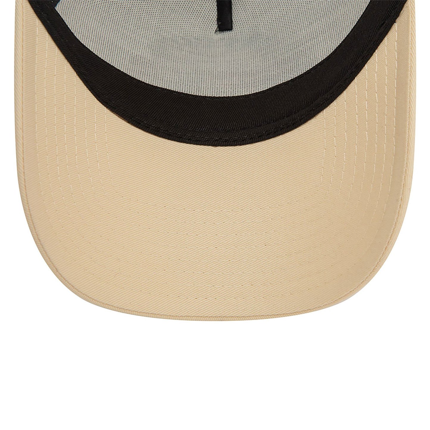 New Era 9FORTY E-Frame Trucker Cap Los Angeles Graphic Print beige