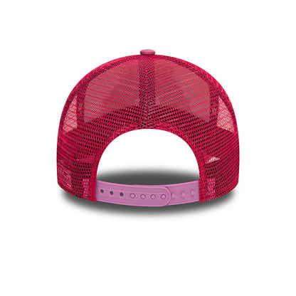 New Era 9FORTY E-Frame Trucker Cap Tokyo Graphic Print lila
