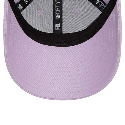 New Era 9FORTY Women Cap New York Yankees MLB Metallic Logo violett