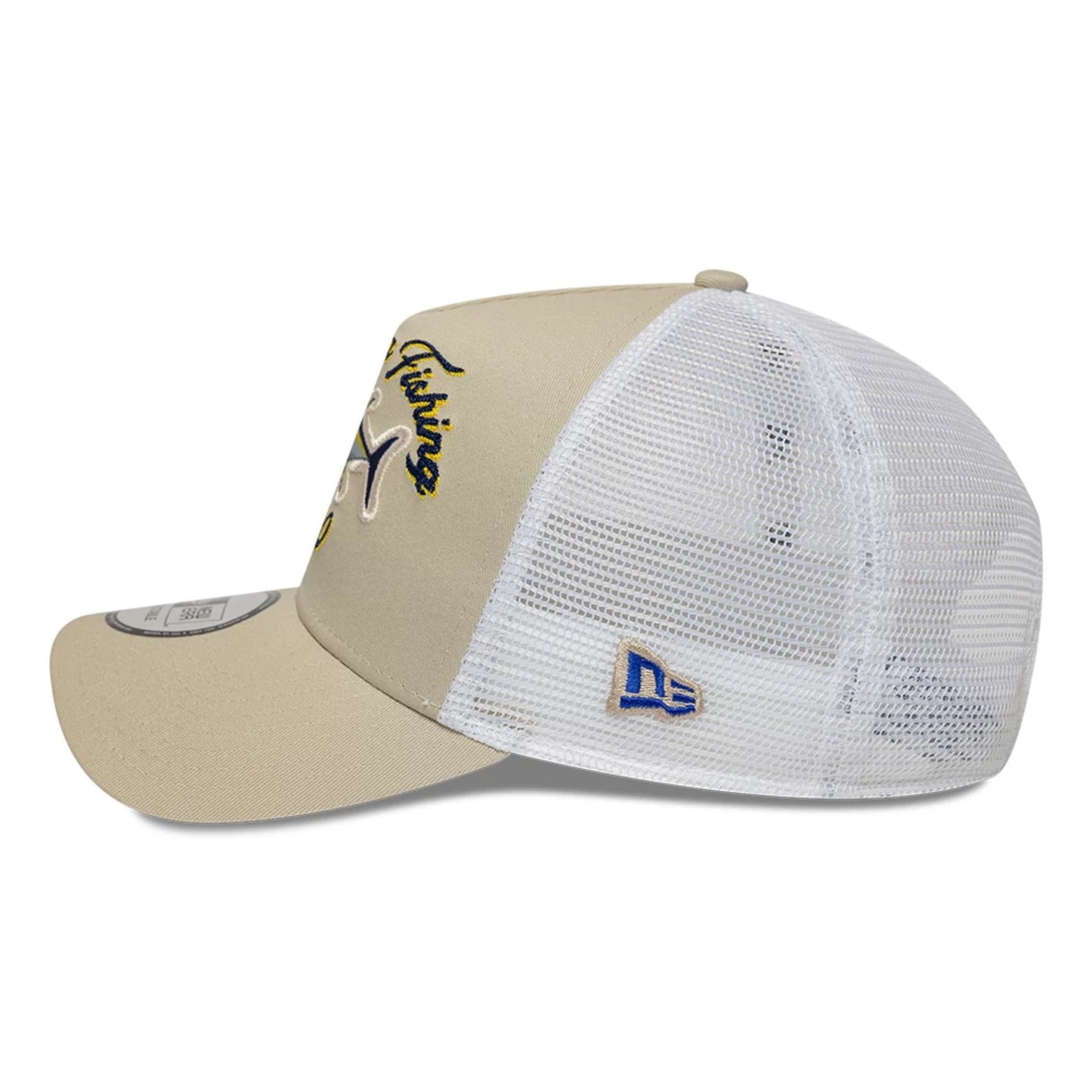 New Era 9FORTY Trucker Cap Fishing light beige/white