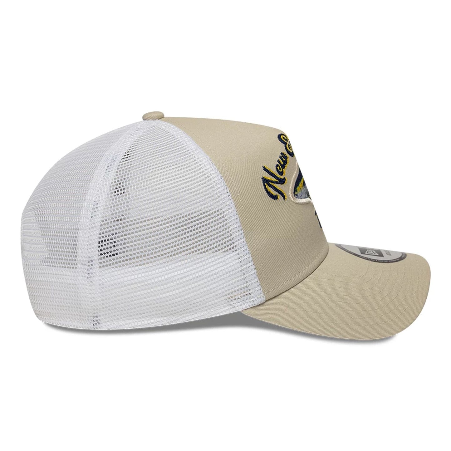 New Era 9FORTY Trucker Cap Fishing light beige/white