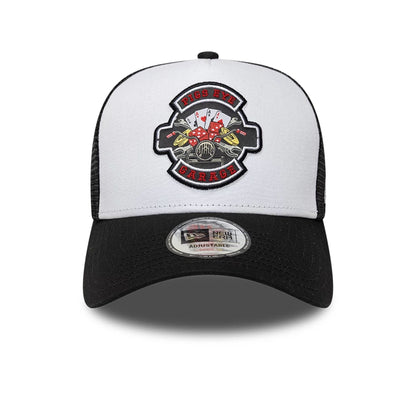 New Era 9FORTY Trucker Cap Location black/white