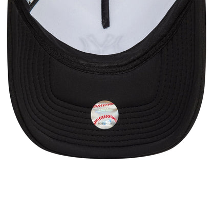 New Era A-Frame Trucker Cap MLB Graphic New York Yankees white/black