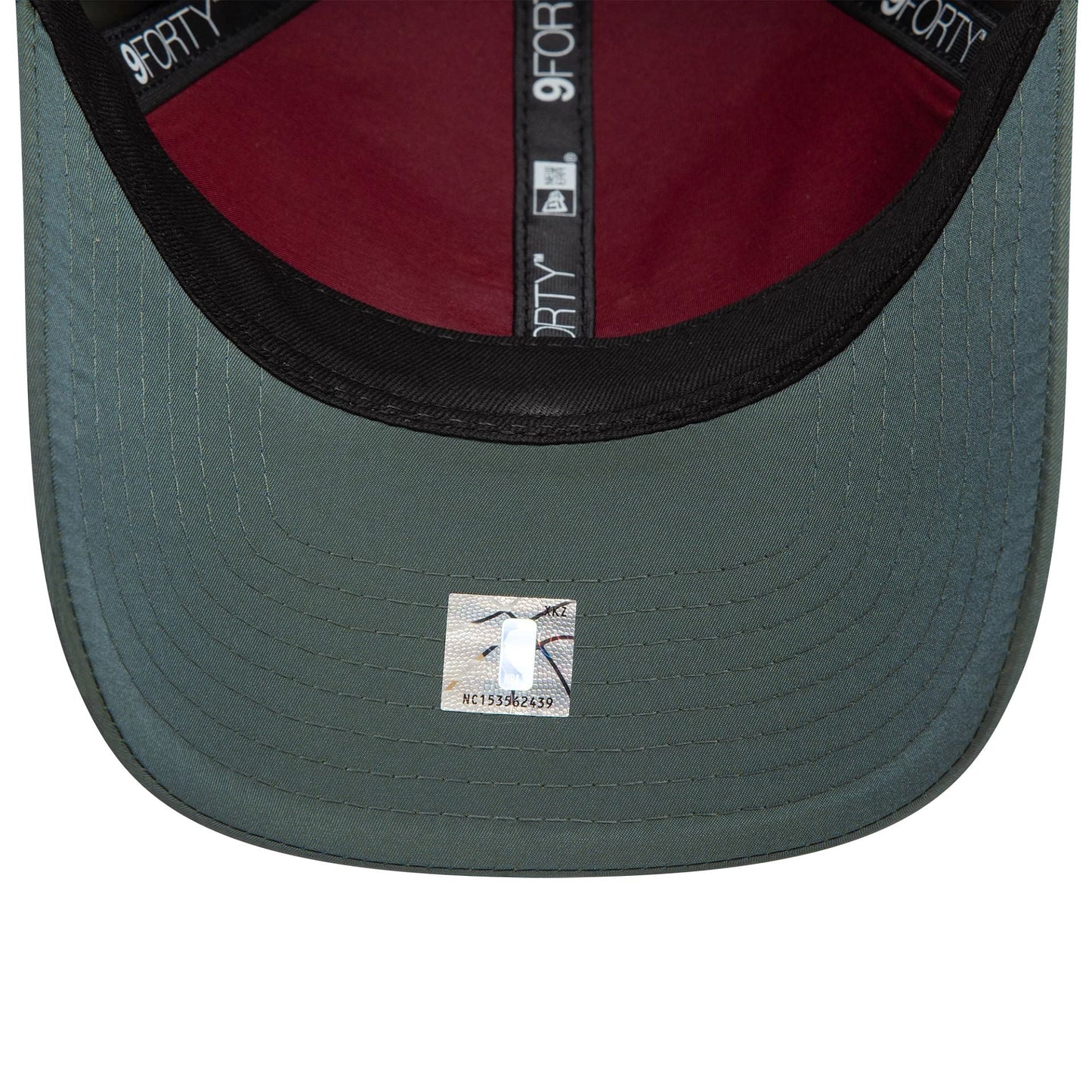 New Era 9FORTY Cap NBA Tech Chicago Bulls green