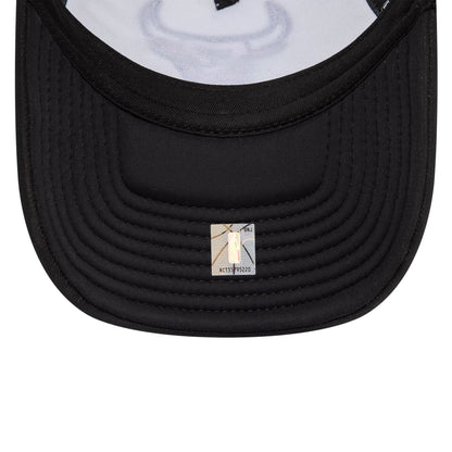 New Era 9FORTY A-Frame Trucker Cap NBA Flower Chicago Bulls black