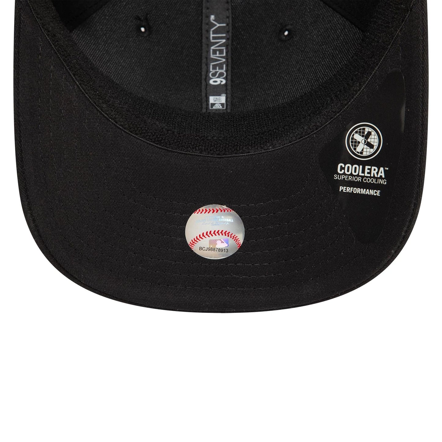 New Era 9SEVENTY Stretch Snap Cap New York Yankees Monochrome black/black