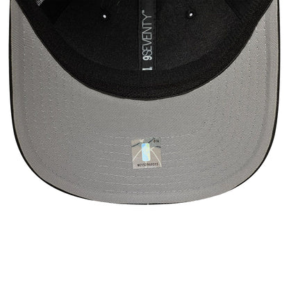 New Era 9SEVENTY Stretch Snap Cap Chicago Bulls NBA Official Team Colour black