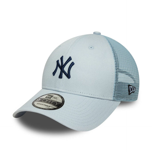 New Era 9FORTY Trucker Cap New York Yankees MLB Homefield light blue